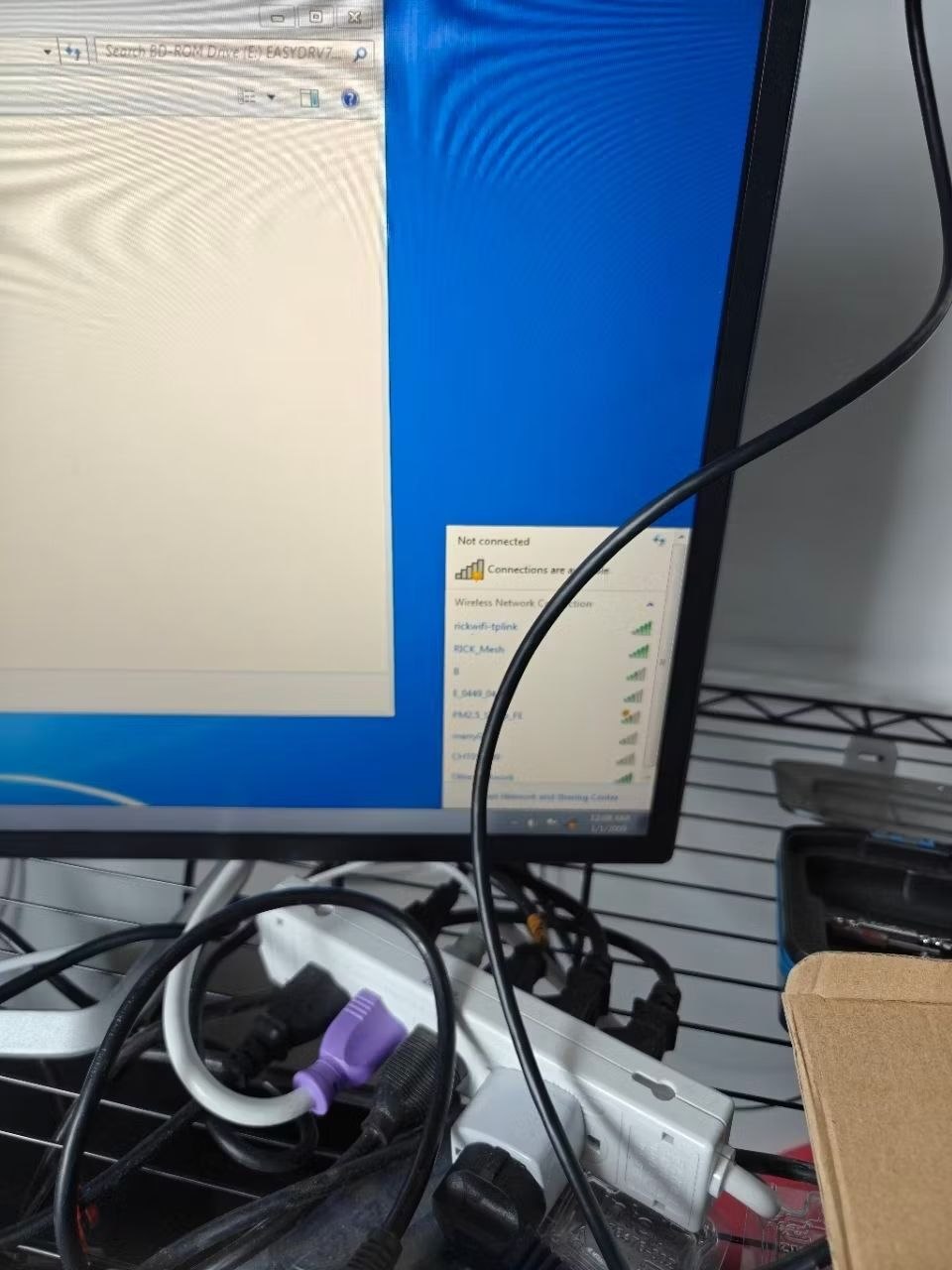 Windows 7 USB Wi-Fi 網卡完成驅動並可掃描無線網路