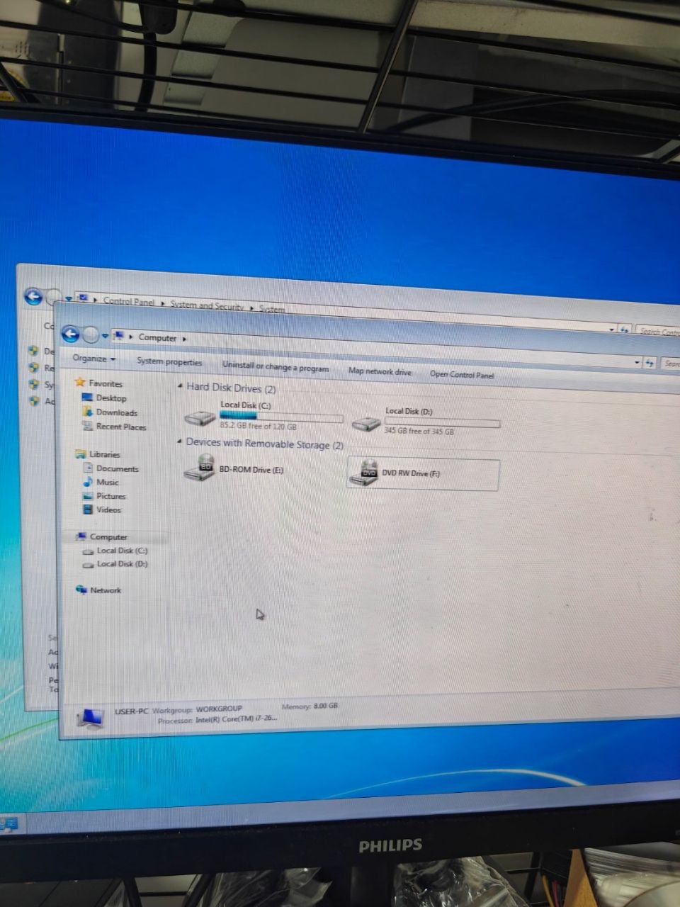 Windows 7 英文版主機 500GB SSD 分割為 C 槽 120GB 與其餘 D 槽的驗收畫面
